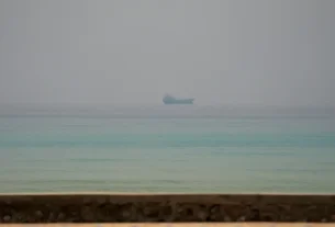 2026 07 11t151343z 1 lynxmpem6a09f rtroptp 4 iran crisis oman hormuz