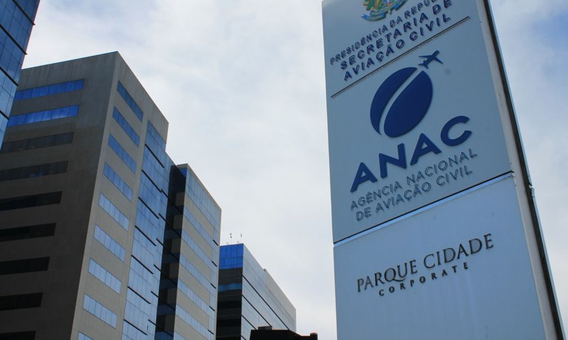 Anac alerta para risco de trote com óleo de avião após morte de piloto 1 2a020615 9769 4374 8afa e313c42fec09
