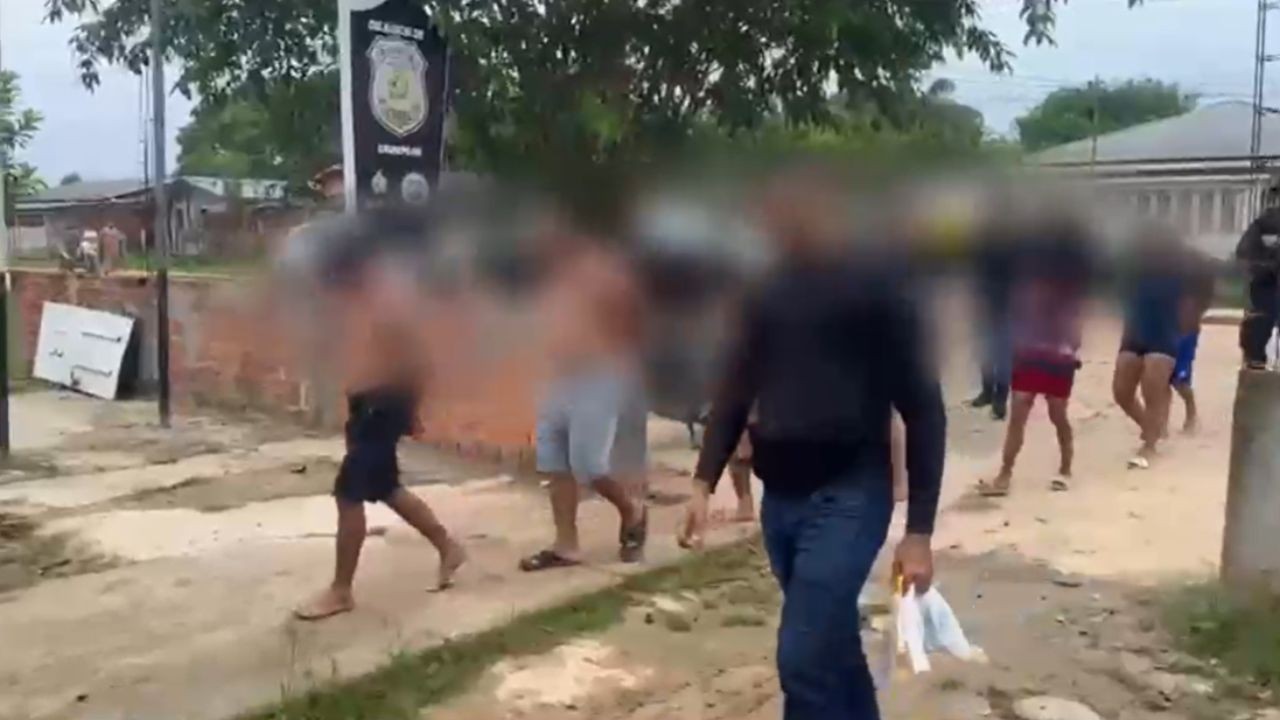 celular apreendido em investigacao leva a prisao de seis integrantes de grupo criminoso no am foto divulgacao pc am