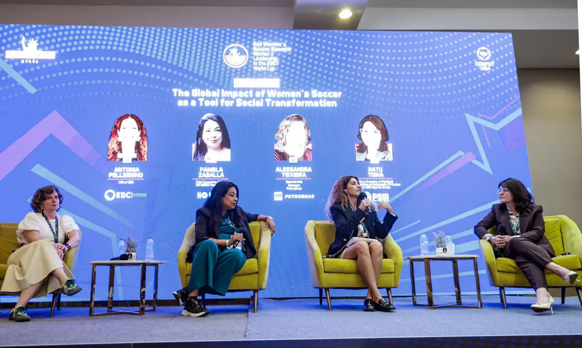Congresso de futebol nos Estados Unidos debate Copa Feminina de 2027 1 confut antonia pelegrino 2026