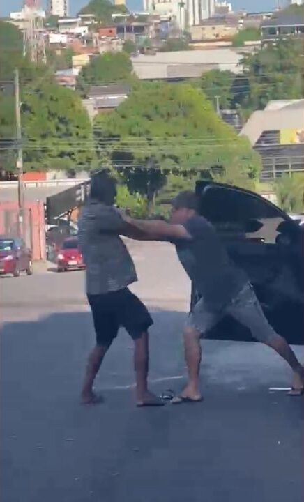 g1 aposentado roubado agredido manaus 1 e1786623177520