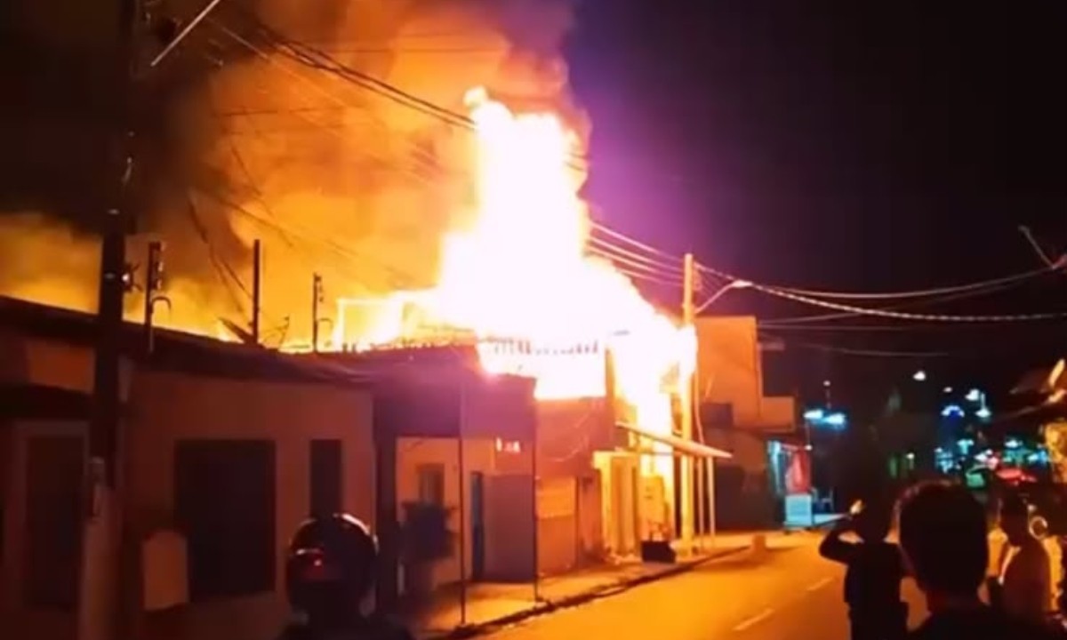 incendio em parintins