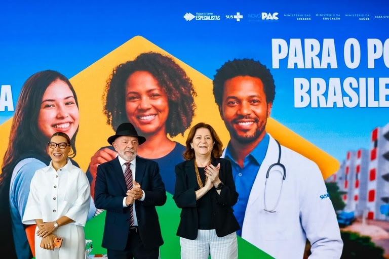 A integra as iniciativas de expansão e consolidação da Rede Federal de Educação Profissional, Científica e Tecnológica, que tem investimento de R$ 4,3 bilhões para a construção de mais de 100 novos campi de institutos federais. Foto: Ricardo Stuckert / PR