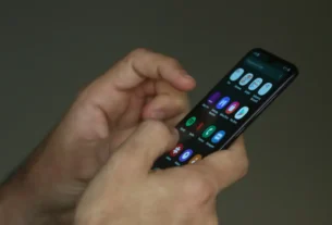 uso de smartphone e celular050720211243