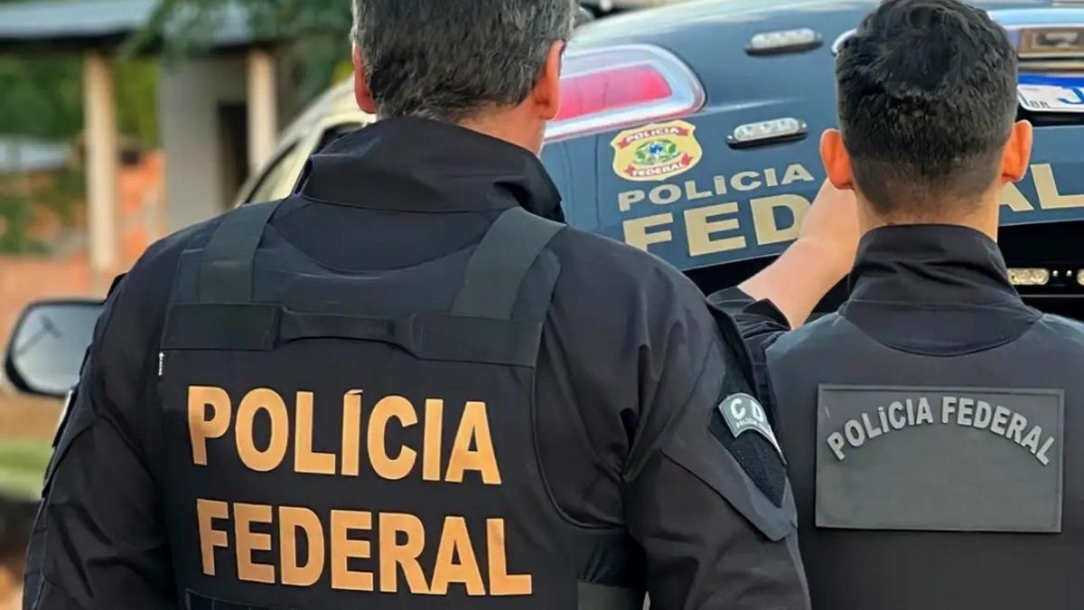 casal venezuelano procurado por latrocinio no chile e preso pela pf em manaus foto divulgacao pf