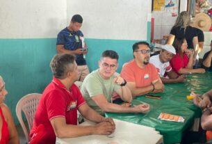 david almeida visita feira em manaus e defende reforco na seguranca publica foto lucas macedo g1 am