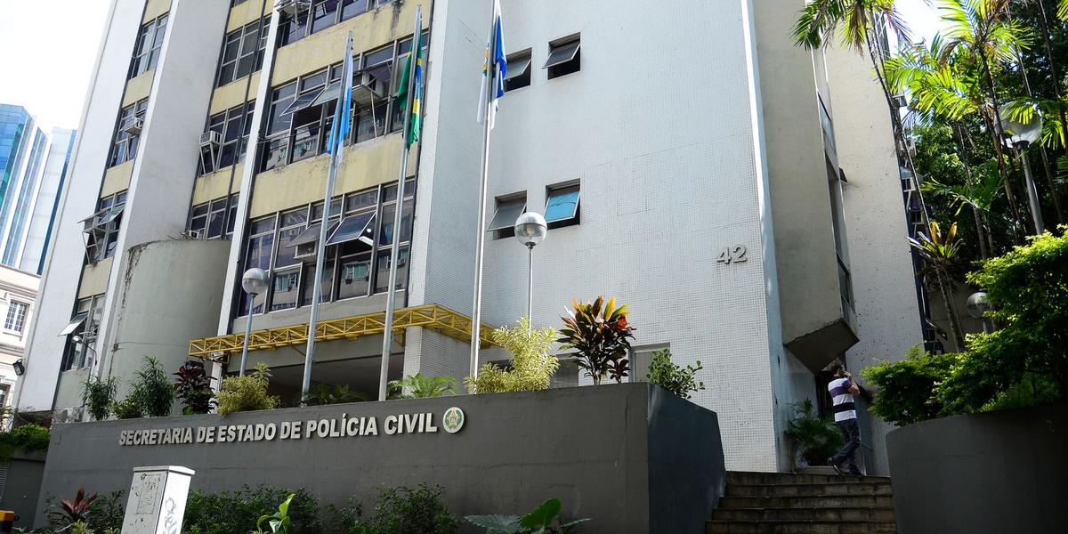 fachada da secretaria de estado da policia civil no centro do rio de janeiro1006219444