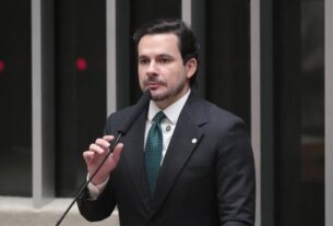 o candidato ao senado pelo pl capitao alberto neto