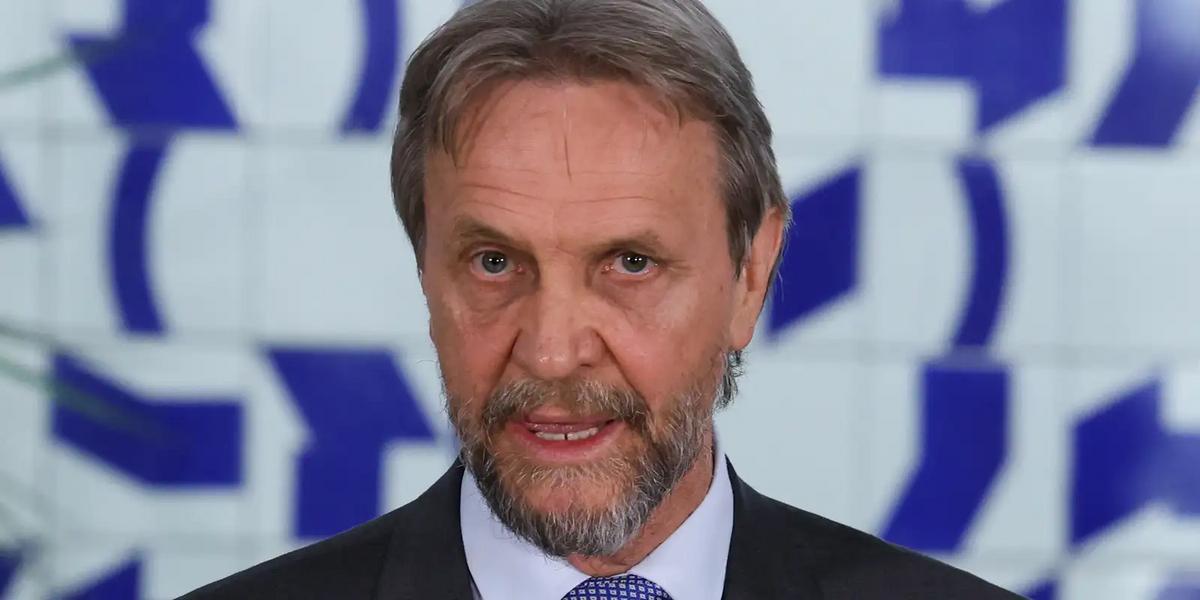 sem titulo 4 0
